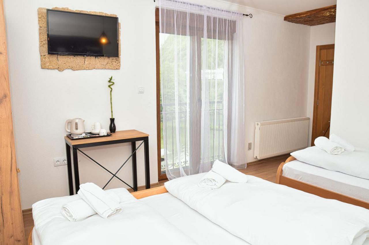 Motel Konoba Slapovi Jajce Zewnętrze zdjęcie