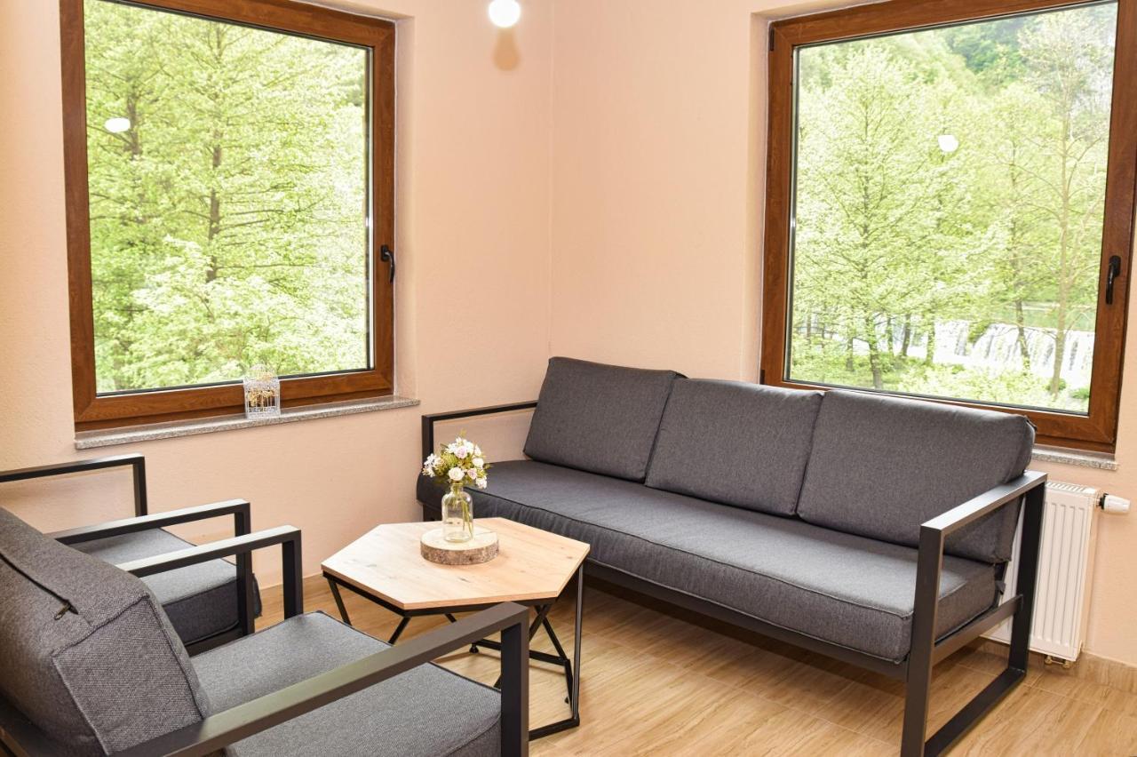 Motel Konoba Slapovi Jajce Zewnętrze zdjęcie