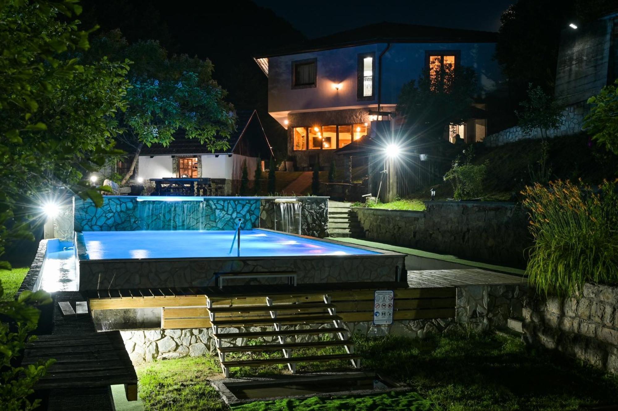 Motel Konoba Slapovi Jajce Zewnętrze zdjęcie